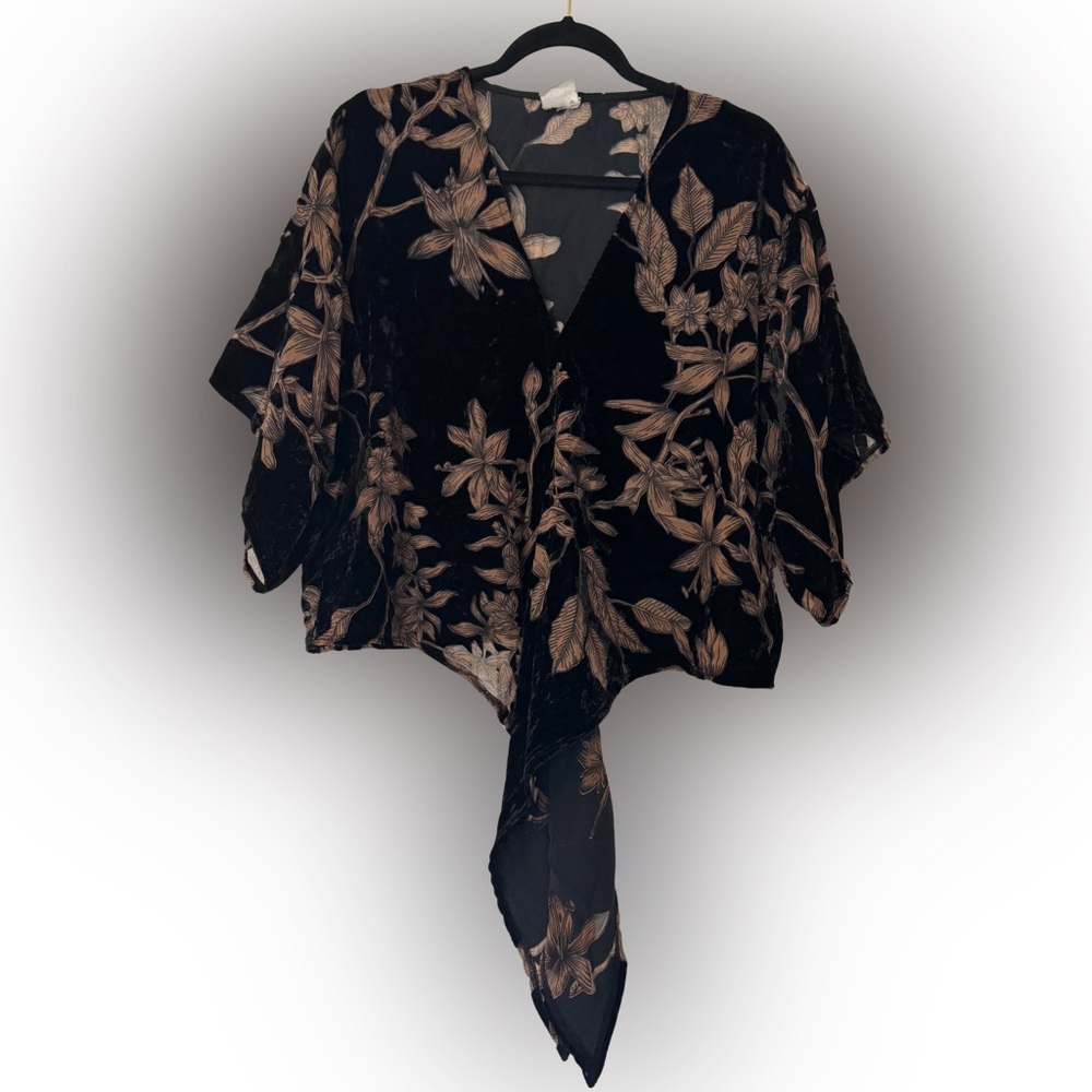 By Together Black Velvet Floral Tie-Front Kimono Top, medium
